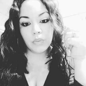 Meet your Posher, Nina